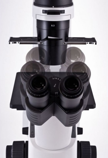 Mikroskop AE-2000